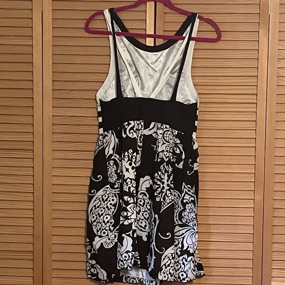 Halter dress cerca 2006 - Picture 2 of 2